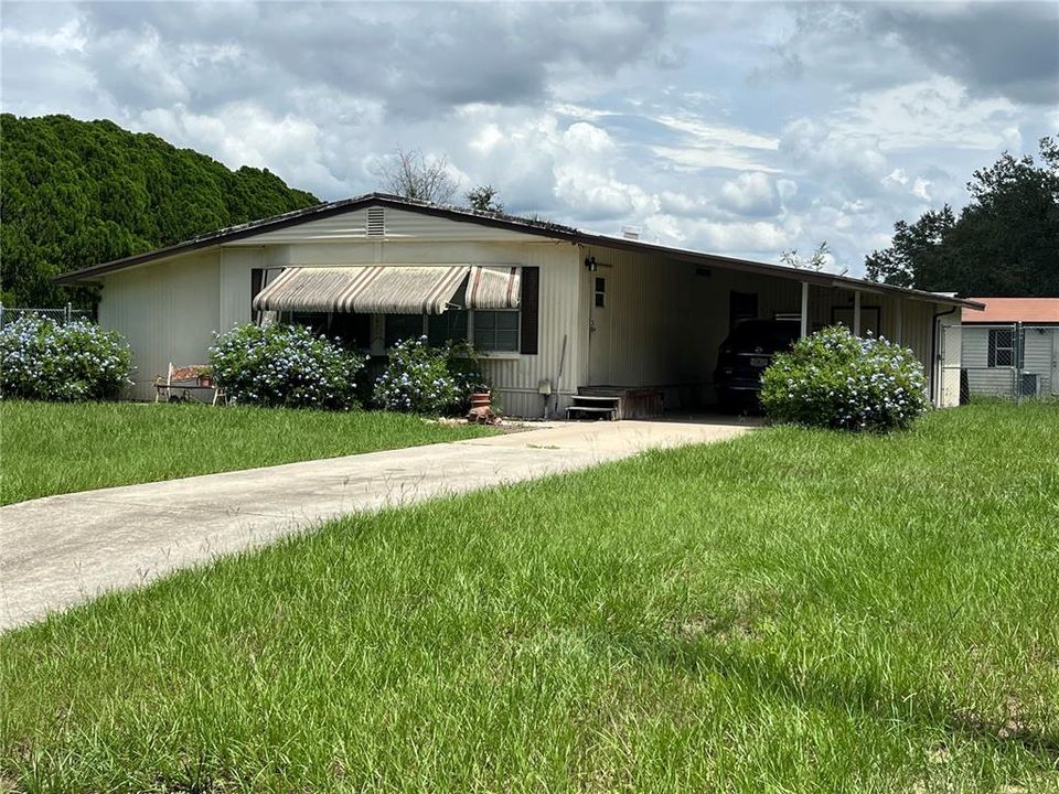 For Sale: $169,900 (2 beds, 1 baths, 768 Square Feet)