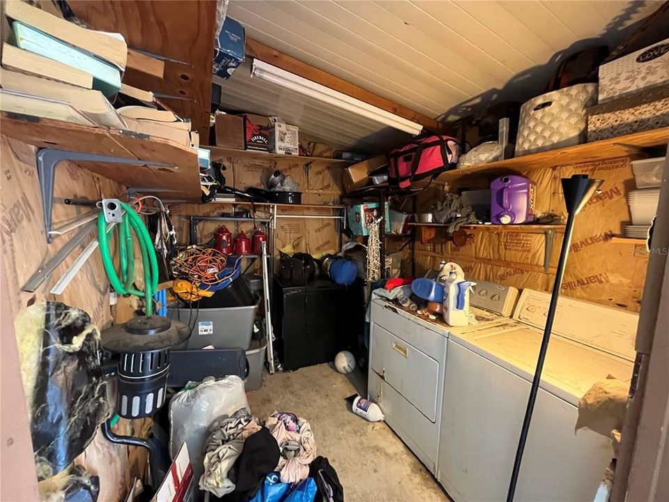 For Sale: $169,900 (2 beds, 1 baths, 768 Square Feet)