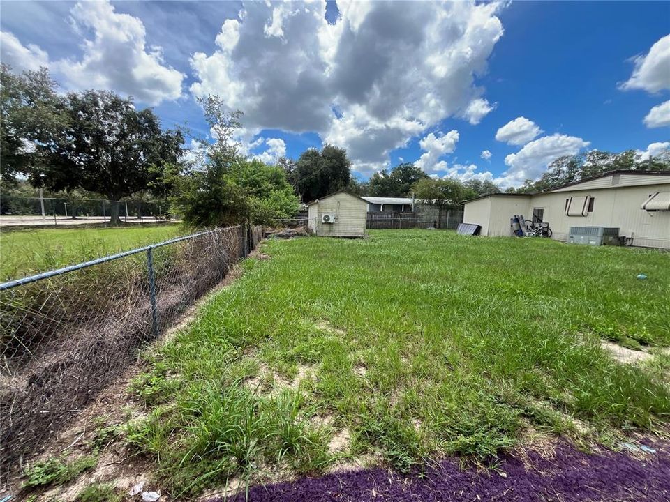 For Sale: $169,900 (2 beds, 1 baths, 768 Square Feet)
