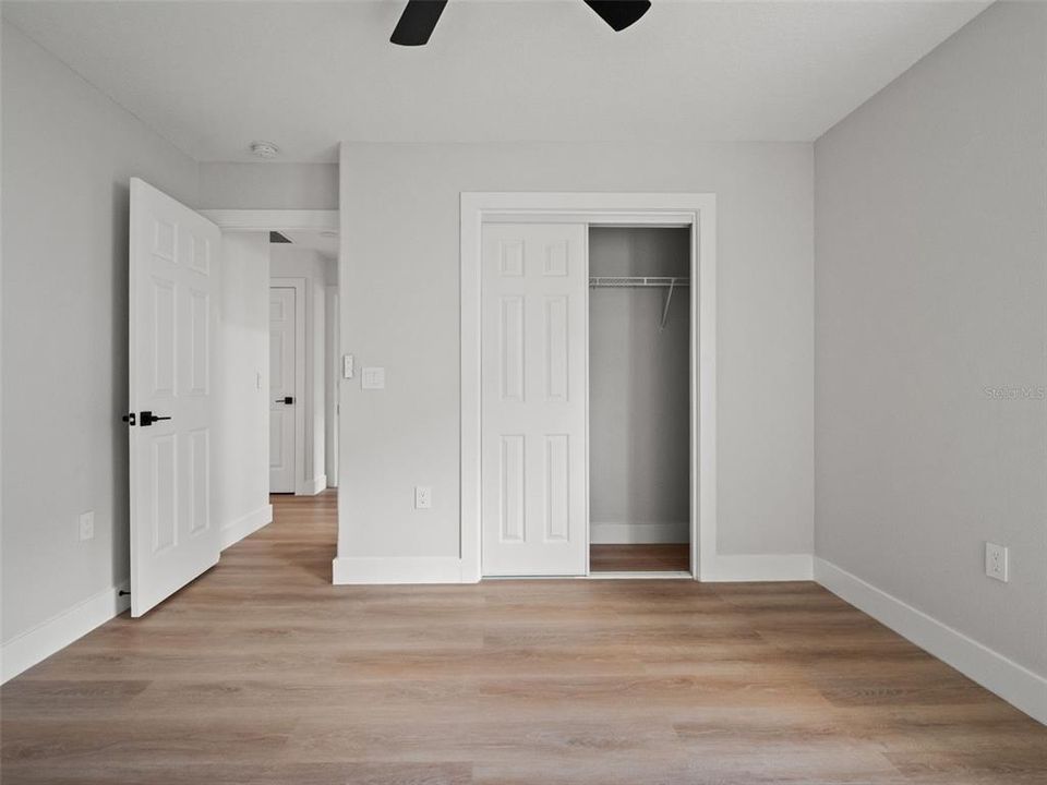 En Venta: $639,900 (5 camas, 3 baños, 3078 Pies cuadrados)
