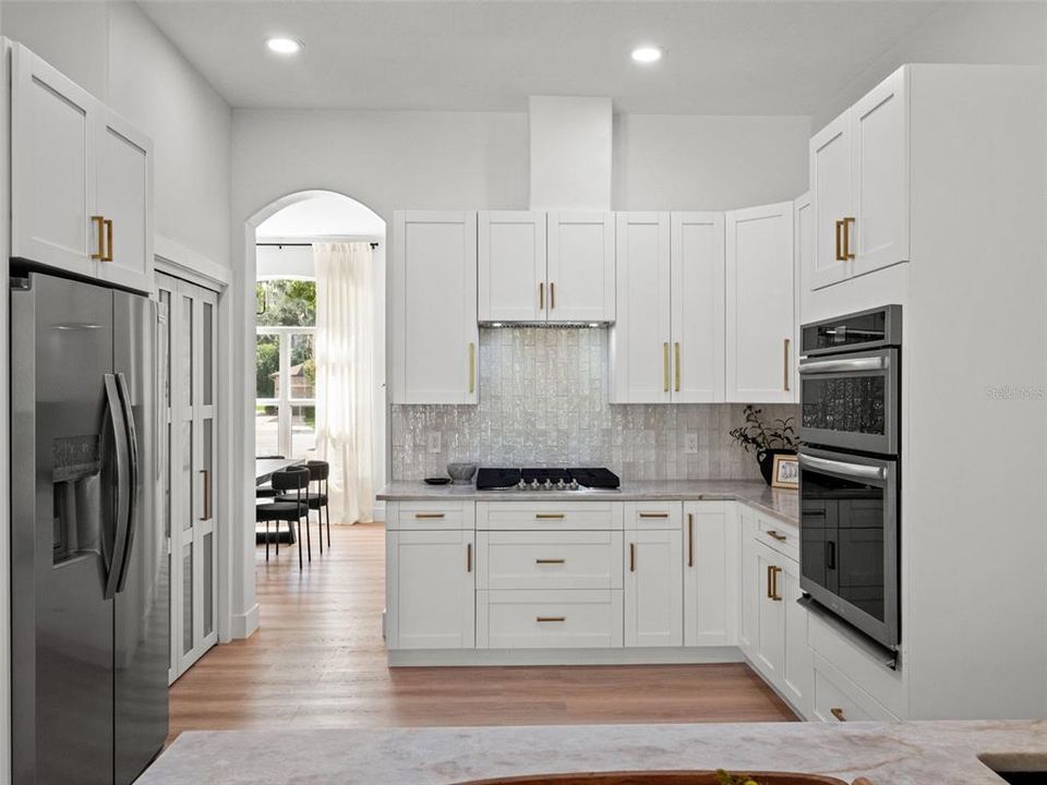 En Venta: $639,900 (5 camas, 3 baños, 3078 Pies cuadrados)
