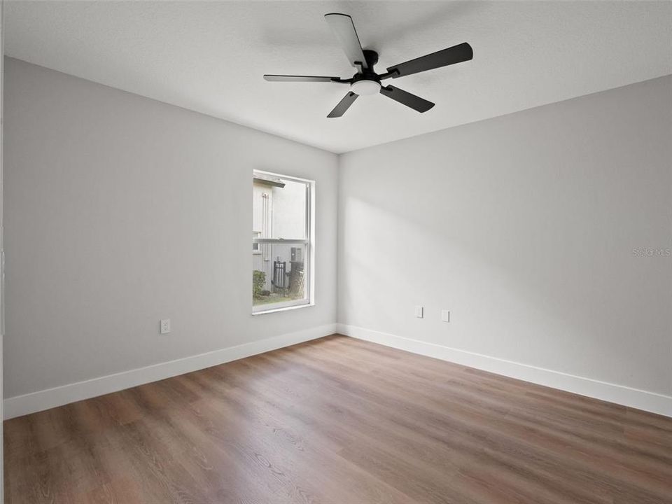 En Venta: $639,900 (5 camas, 3 baños, 3078 Pies cuadrados)