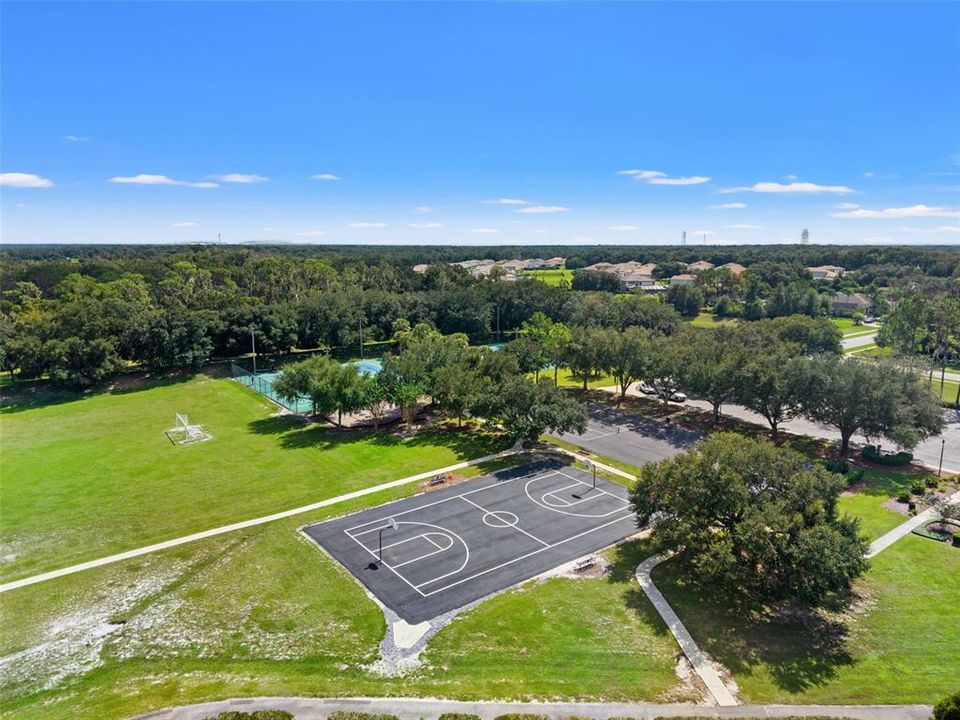 For Sale: $719,900 (3 beds, 3 baths, 2852 Square Feet)