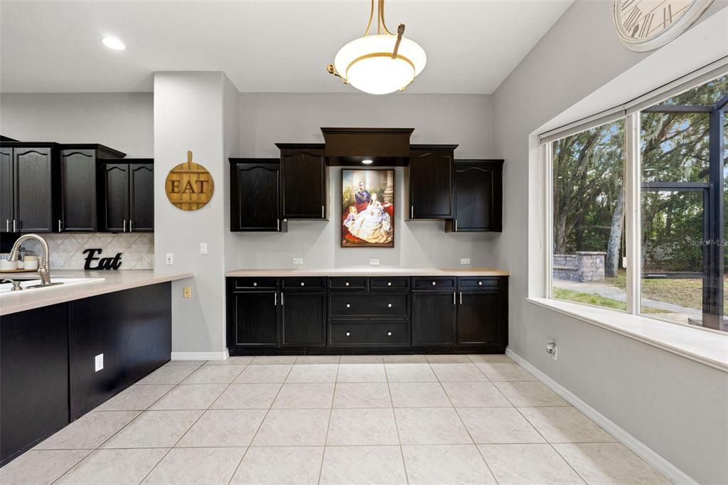 For Sale: $719,900 (3 beds, 3 baths, 2852 Square Feet)