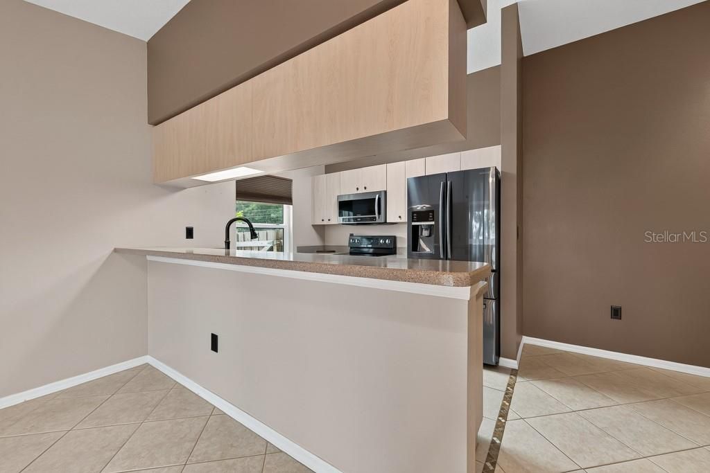 For Sale: $375,000 (3 beds, 2 baths, 1320 Square Feet)