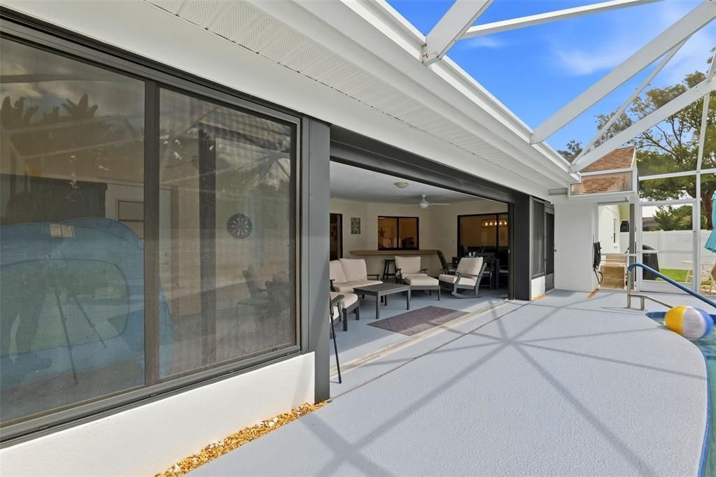 For Sale: $729,000 (3 beds, 2 baths, 1870 Square Feet)