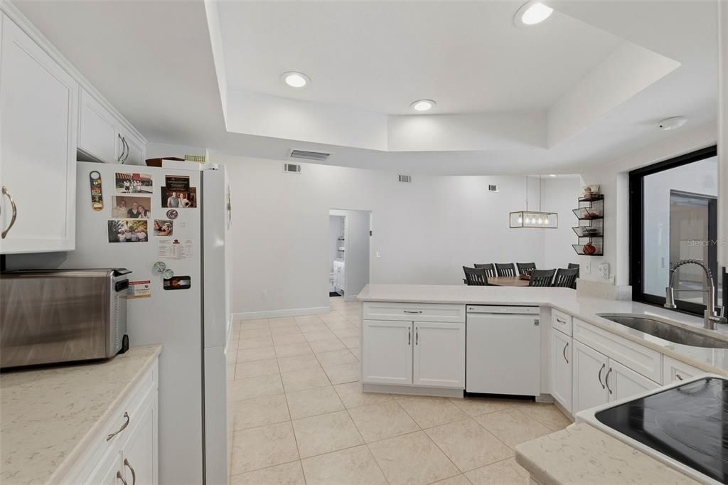 For Sale: $729,000 (3 beds, 2 baths, 1870 Square Feet)