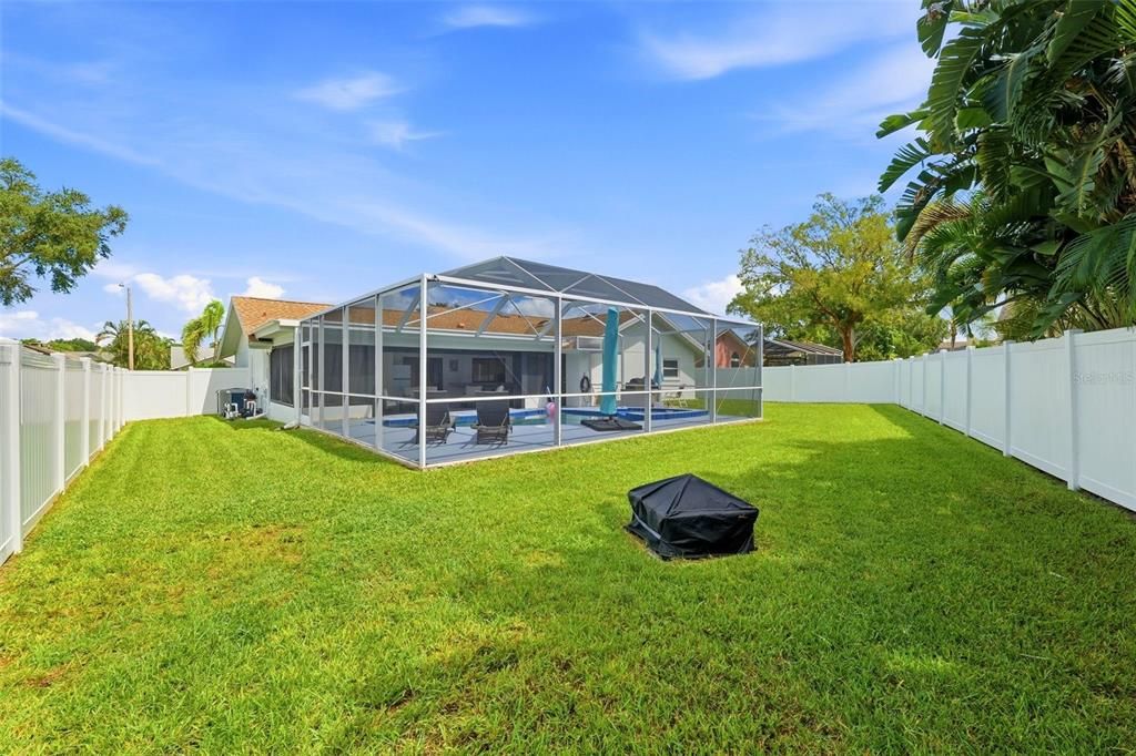 For Sale: $729,000 (3 beds, 2 baths, 1870 Square Feet)