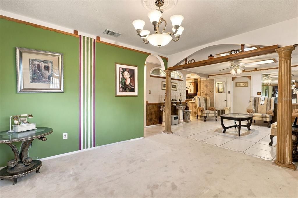 На продажу: $315,000 (3 спален, 3 ванн, 1894 Квадратных фут)