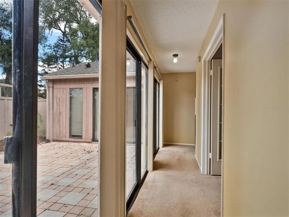 For Sale: $265,000 (3 beds, 2 baths, 1300 Square Feet)