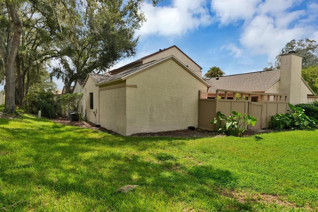 For Sale: $265,000 (3 beds, 2 baths, 1300 Square Feet)