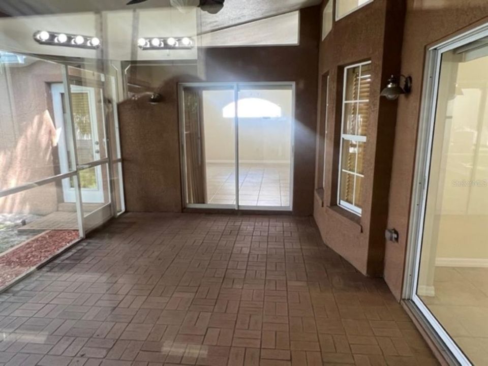 For Rent: $2,295 (3 beds, 3 baths, 1924 Square Feet)