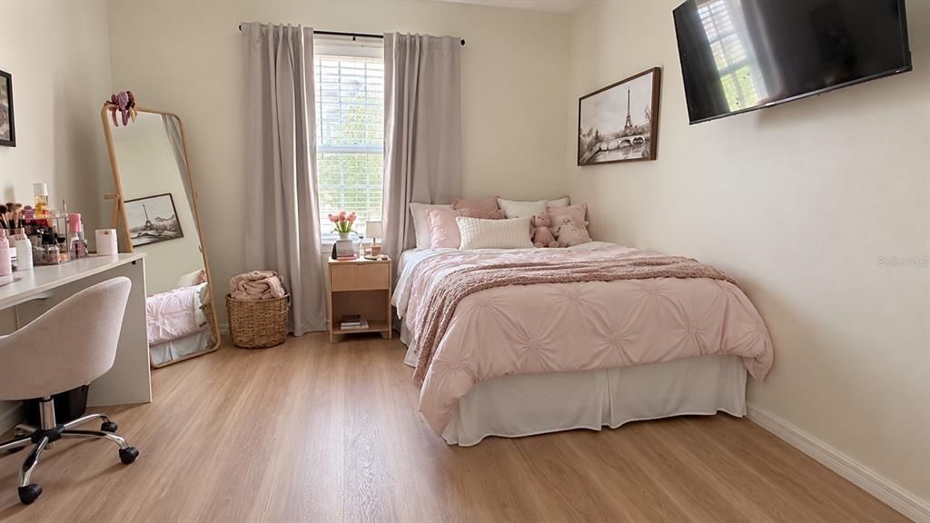 For Sale: $429,000 (4 beds, 2 baths, 1846 Square Feet)