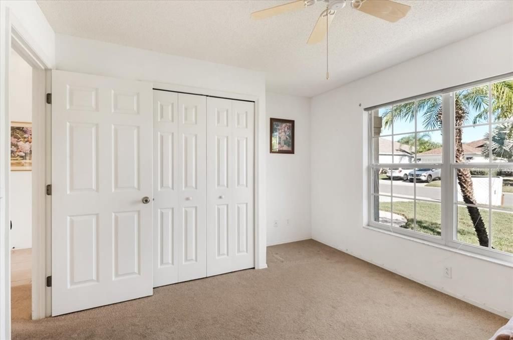 For Sale: $355,000 (3 beds, 2 baths, 1490 Square Feet)