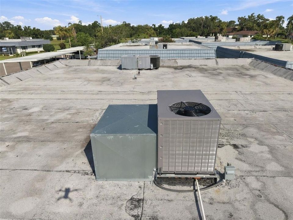 En Venta: $140,000 (2 camas, 2 baños, 960 Pies cuadrados)