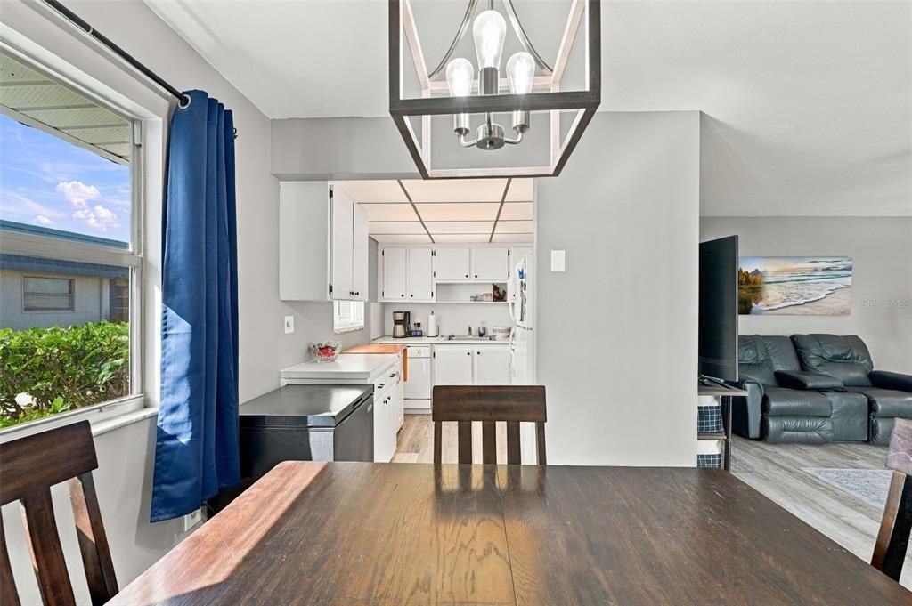 En Venta: $140,000 (2 camas, 2 baños, 960 Pies cuadrados)