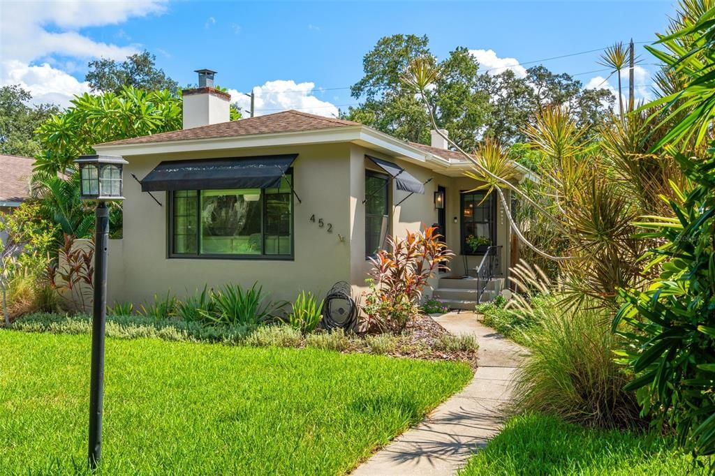 Activo con contrato: $775,000 (2 camas, 2 baños, 1400 Pies cuadrados)