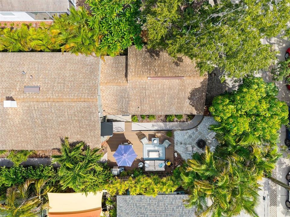 Activo con contrato: $775,000 (2 camas, 2 baños, 1400 Pies cuadrados)