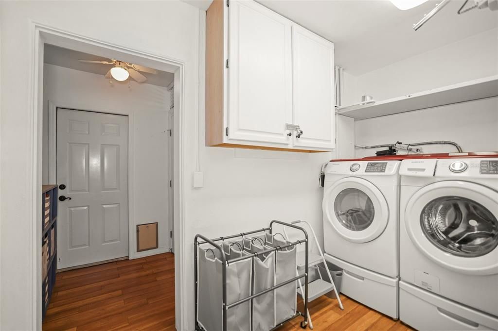 En Renta: $2,695 (2 camas, 2 baños, 1255 Pies cuadrados)