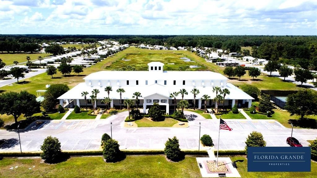На продажу: $79,900 (0.12 acres)