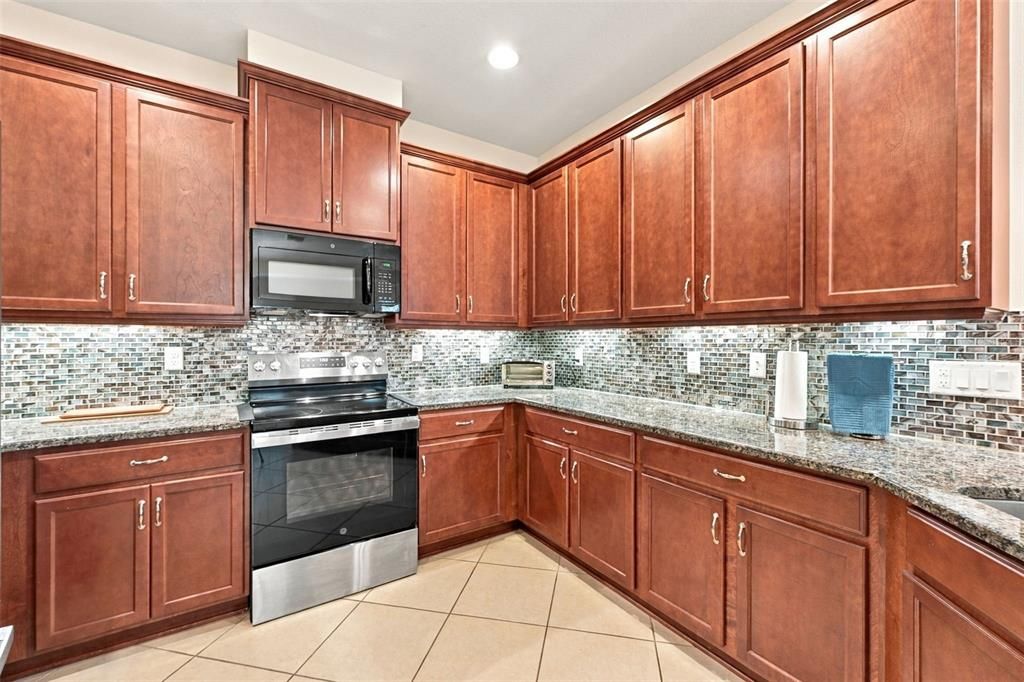 En Venta: $359,900 (3 camas, 2 baños, 1862 Pies cuadrados)