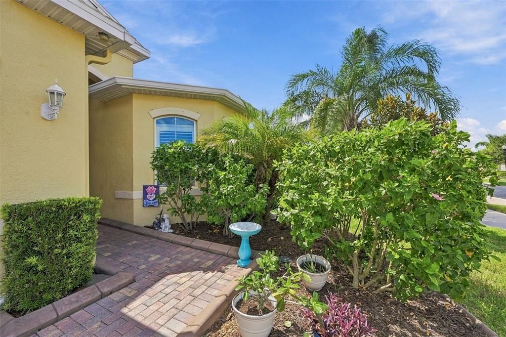 En Venta: $359,900 (3 camas, 2 baños, 1862 Pies cuadrados)