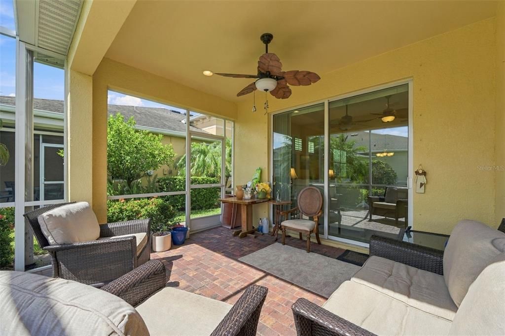 En Venta: $359,900 (3 camas, 2 baños, 1862 Pies cuadrados)