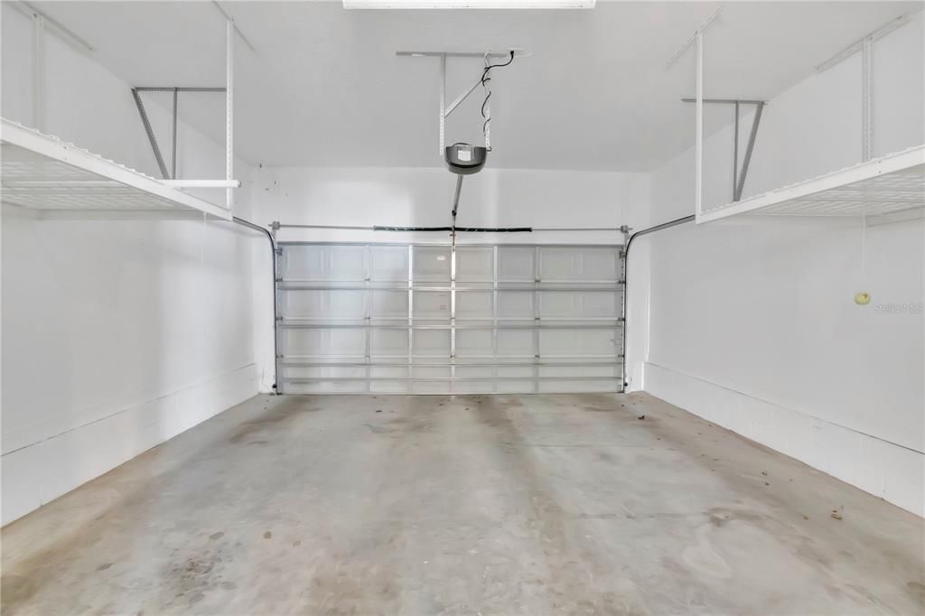 For Rent: $3,500 (3 beds, 2 baths, 1964 Square Feet)