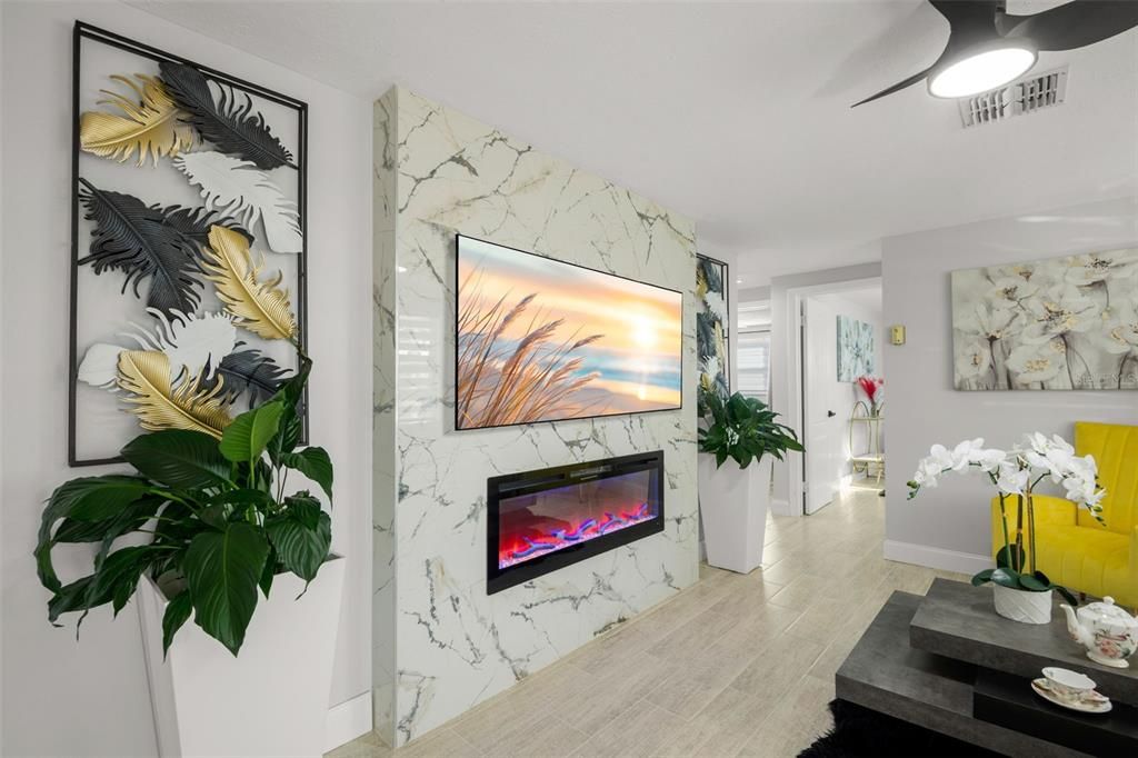 На продажу: $229,900 (2 спален, 2 ванн, 1032 Квадратных фут)