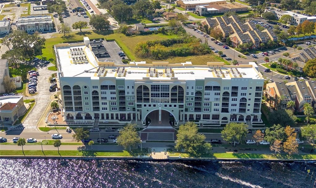 En Venta: $379,999 (2 camas, 2 baños, 1627 Pies cuadrados)