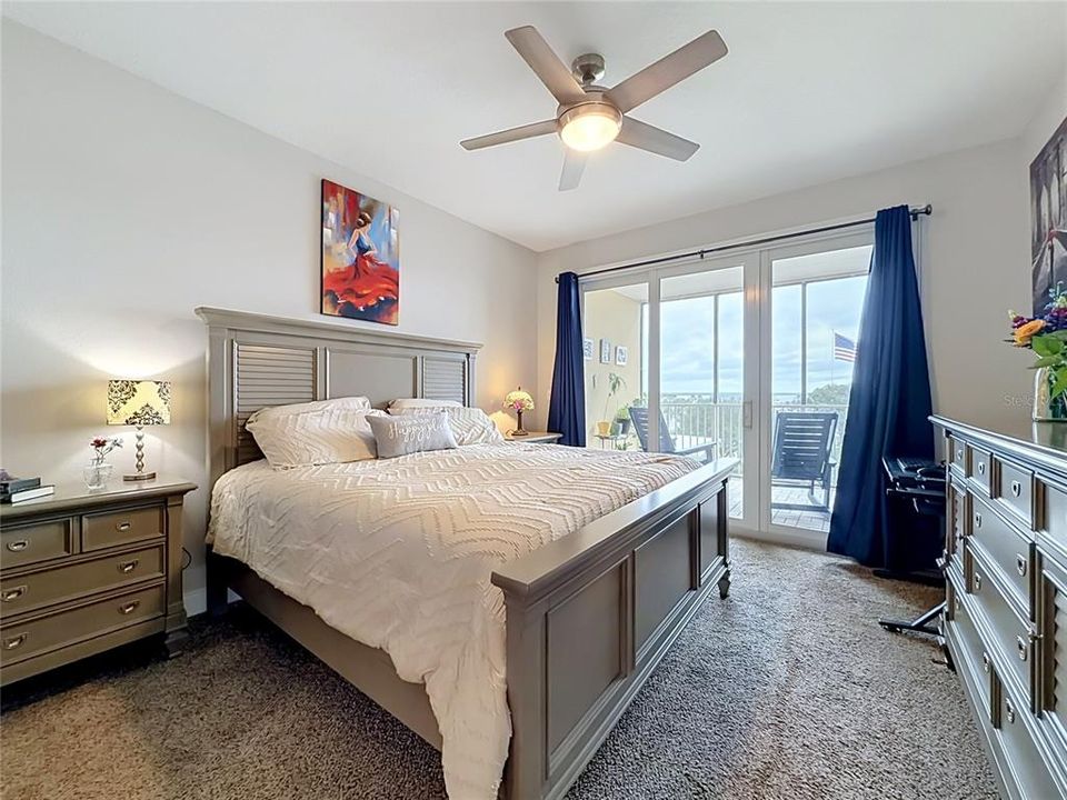 For Sale: $379,999 (2 beds, 2 baths, 1627 Square Feet)