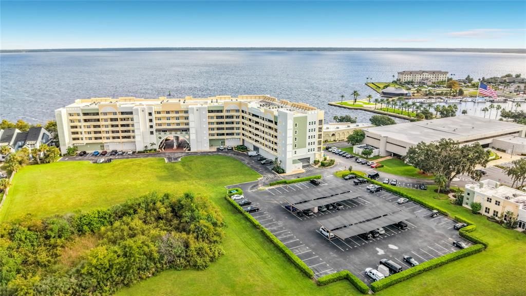 For Sale: $379,999 (2 beds, 2 baths, 1627 Square Feet)