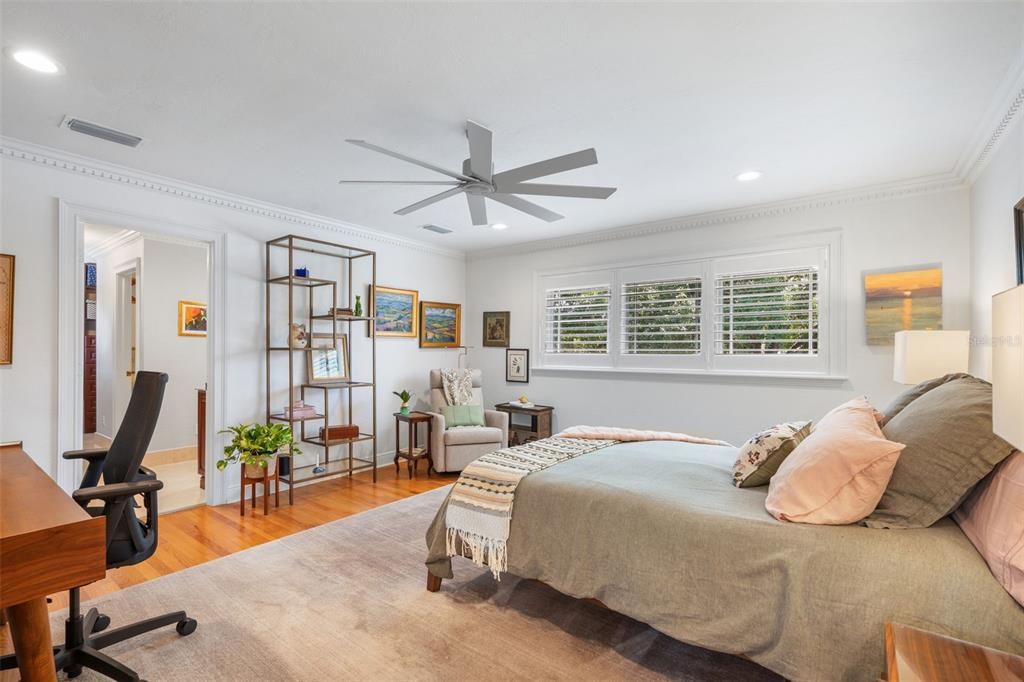 For Sale: $1,200,000 (3 beds, 2 baths, 2285 Square Feet)
