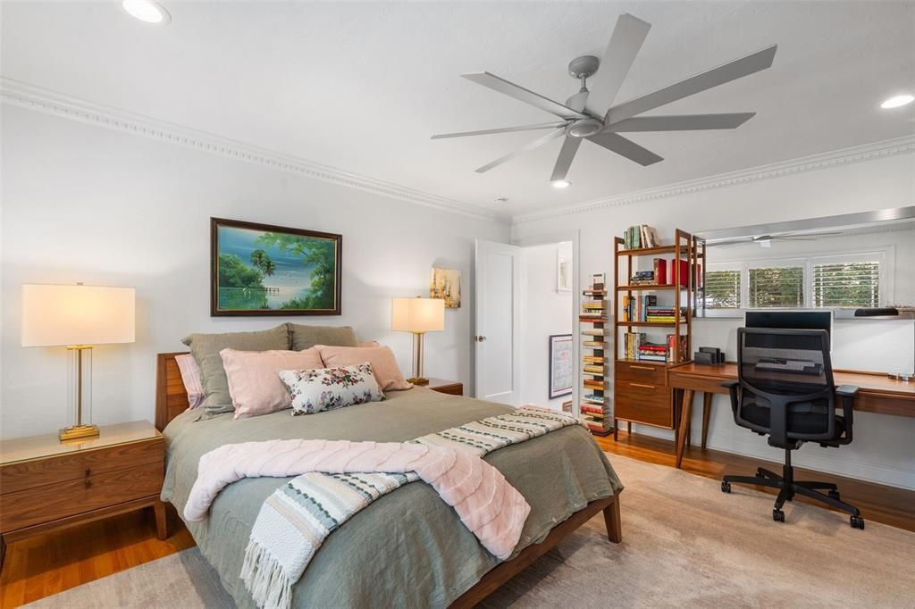 For Sale: $1,200,000 (3 beds, 2 baths, 2285 Square Feet)
