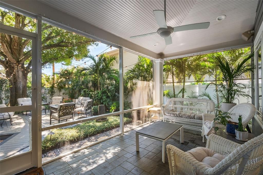 For Sale: $1,200,000 (3 beds, 2 baths, 2285 Square Feet)