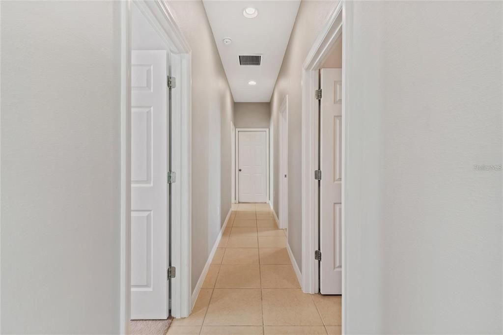 For Rent: $2,395 (4 beds, 2 baths, 1495 Square Feet)