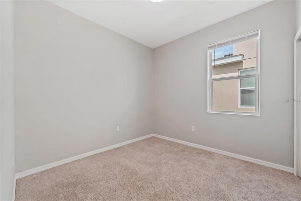 For Rent: $2,395 (4 beds, 2 baths, 1495 Square Feet)