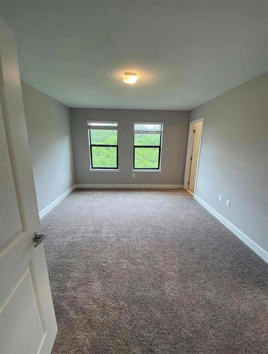For Rent: $2,200 (3 beds, 2 baths, 1591 Square Feet)