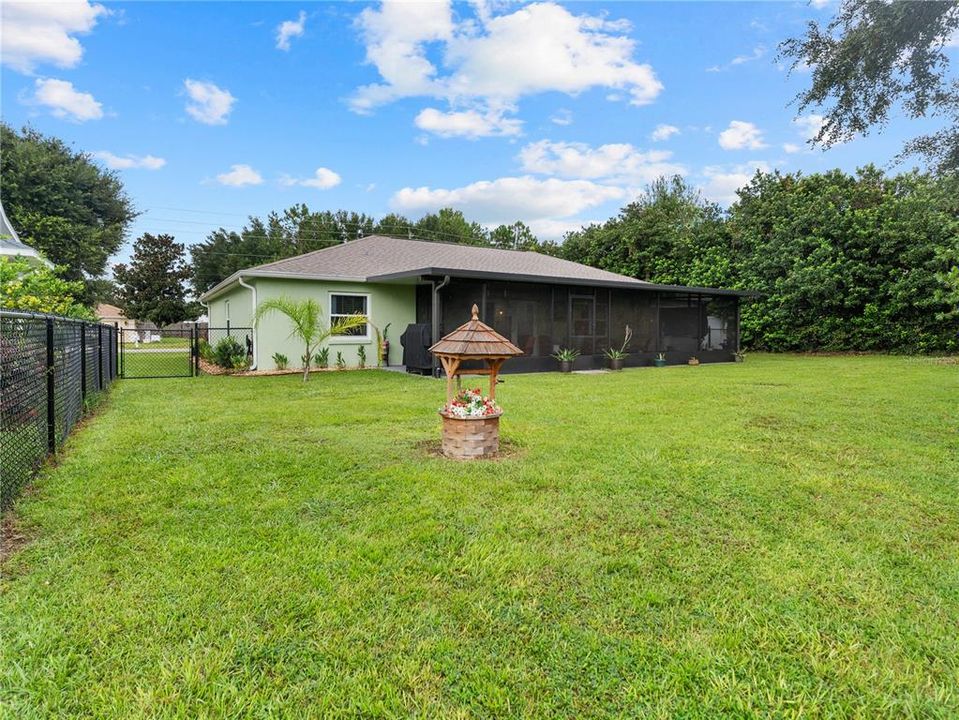 En Venta: $349,900 (4 camas, 2 baños, 1953 Pies cuadrados)