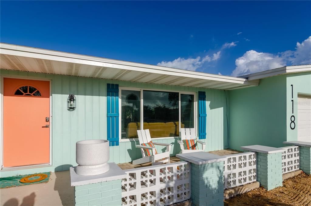 For Sale: $625,000 (3 beds, 2 baths, 1400 Square Feet)
