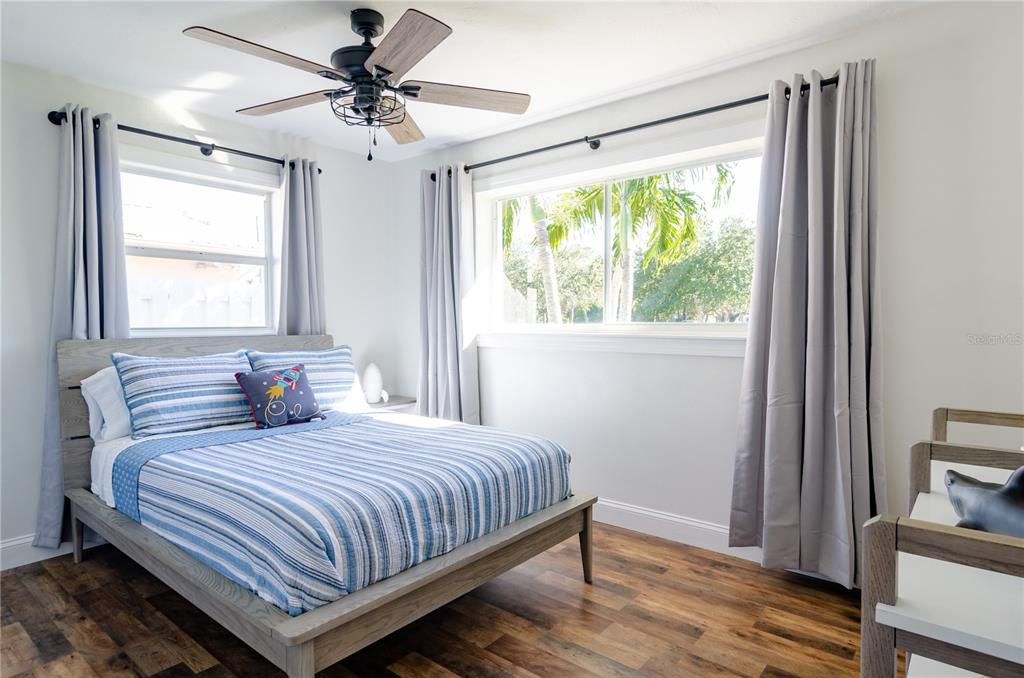 For Sale: $525,000 (3 beds, 2 baths, 1222 Square Feet)
