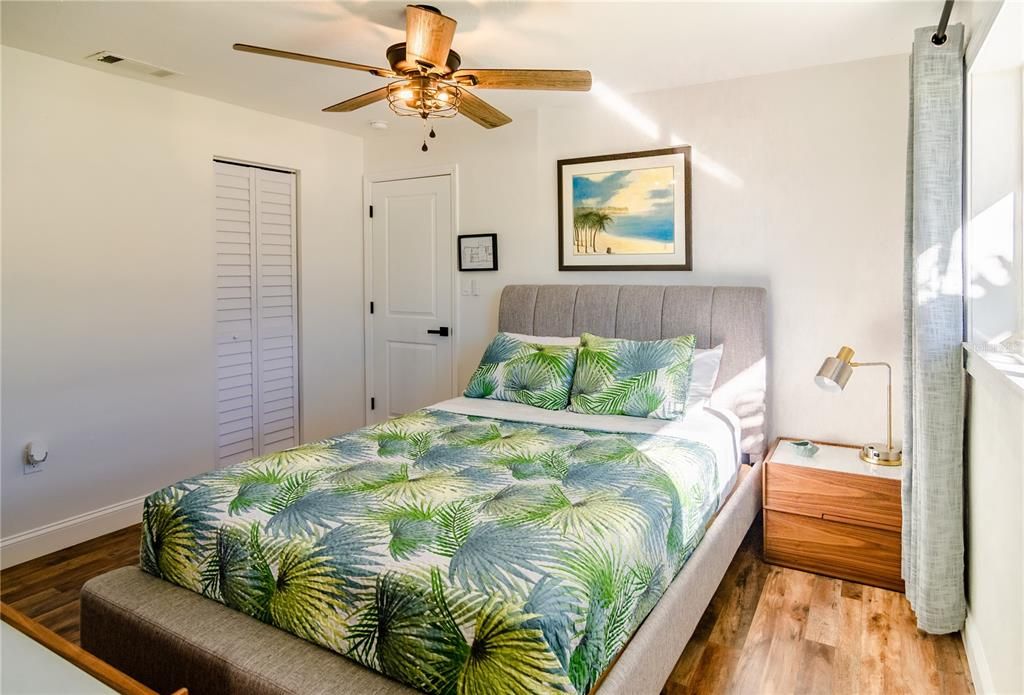 For Sale: $525,000 (3 beds, 2 baths, 1222 Square Feet)