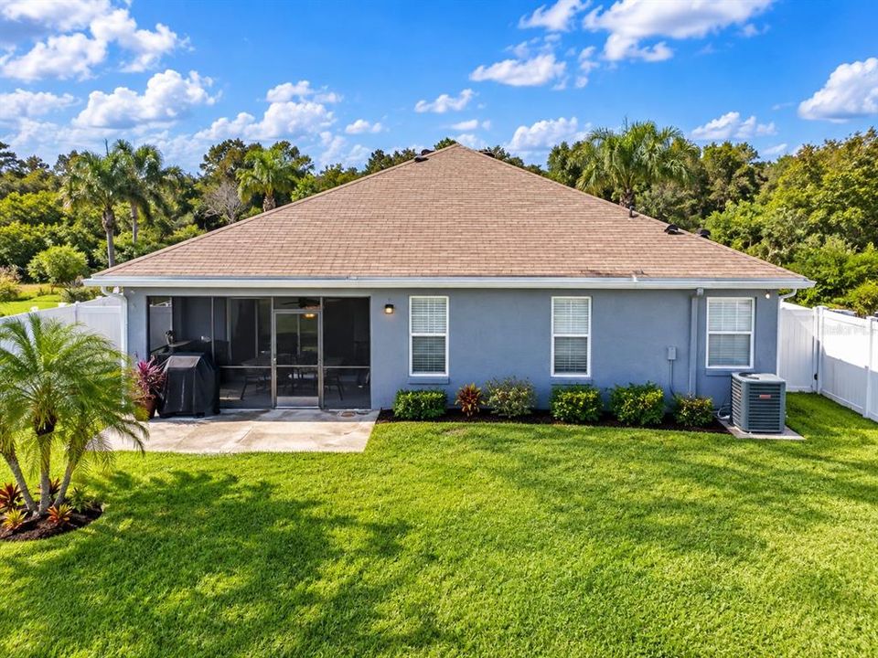 For Rent: $2,800 (4 beds, 2 baths, 1980 Square Feet)