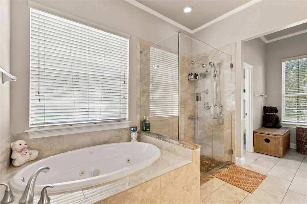 На продажу: $639,900 (4 спален, 3 ванн, 3080 Квадратных фут)