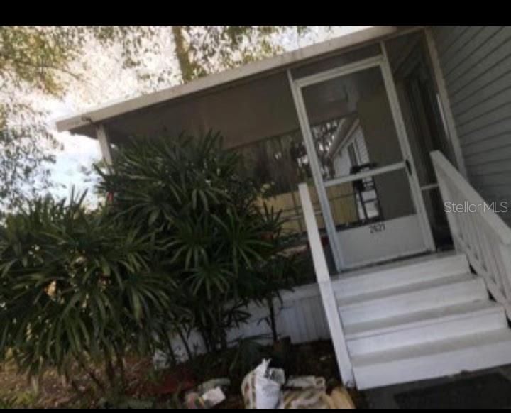 For Rent: $1,350 (1 beds, 1 baths, 780 Square Feet)