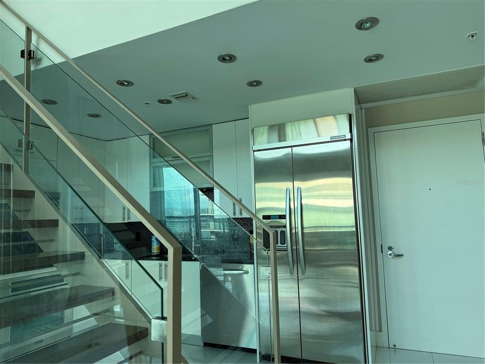 На продажу: $1,290,000 (2 спален, 3 ванн, 1255 Квадратных фут)