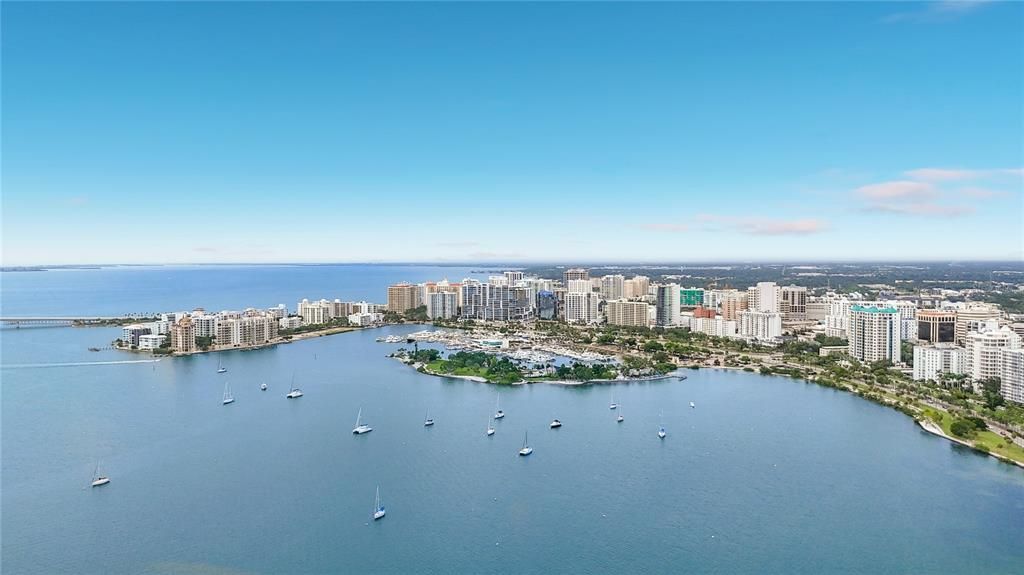 На продажу: $679,000 (2 спален, 2 ванн, 1424 Квадратных фут)