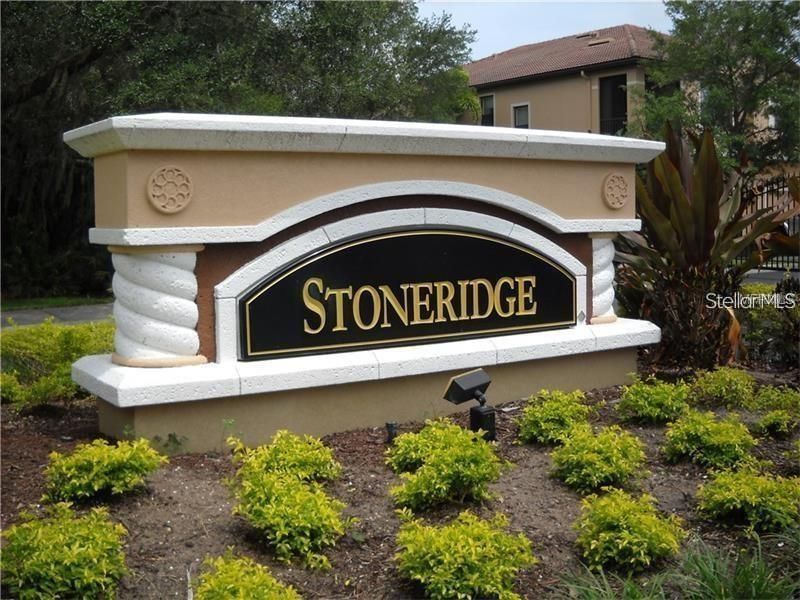 For Rent: $2,100 (3 beds, 2 baths, 1210 Square Feet)