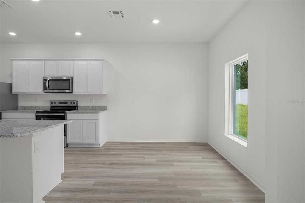 For Sale: $381,900 (4 beds, 2 baths, 2059 Square Feet)