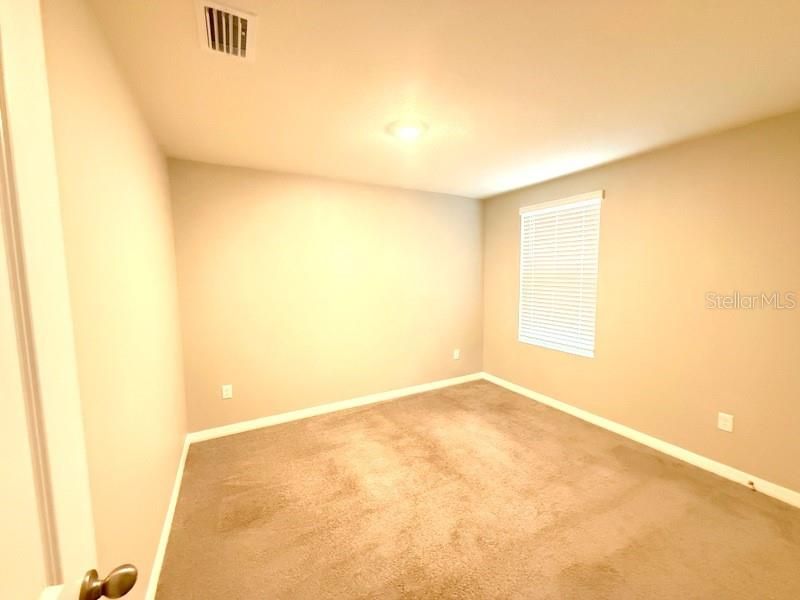 For Rent: $2,400 (5 beds, 3 baths, 2447 Square Feet)